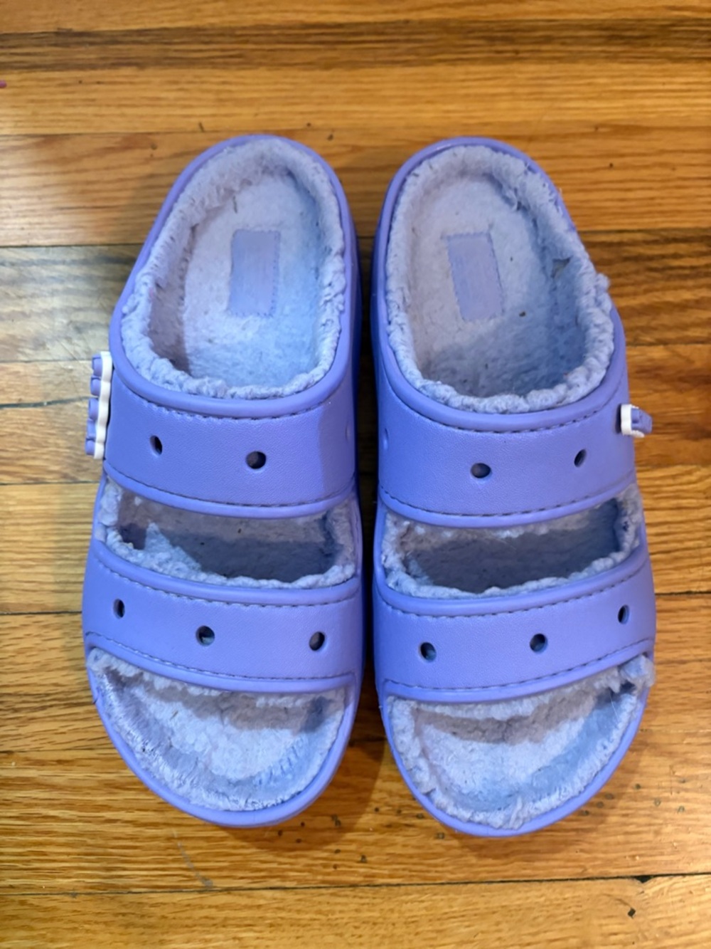 CROCS Classic Cozy Sandals Lavender Fleece-Lined Slides
